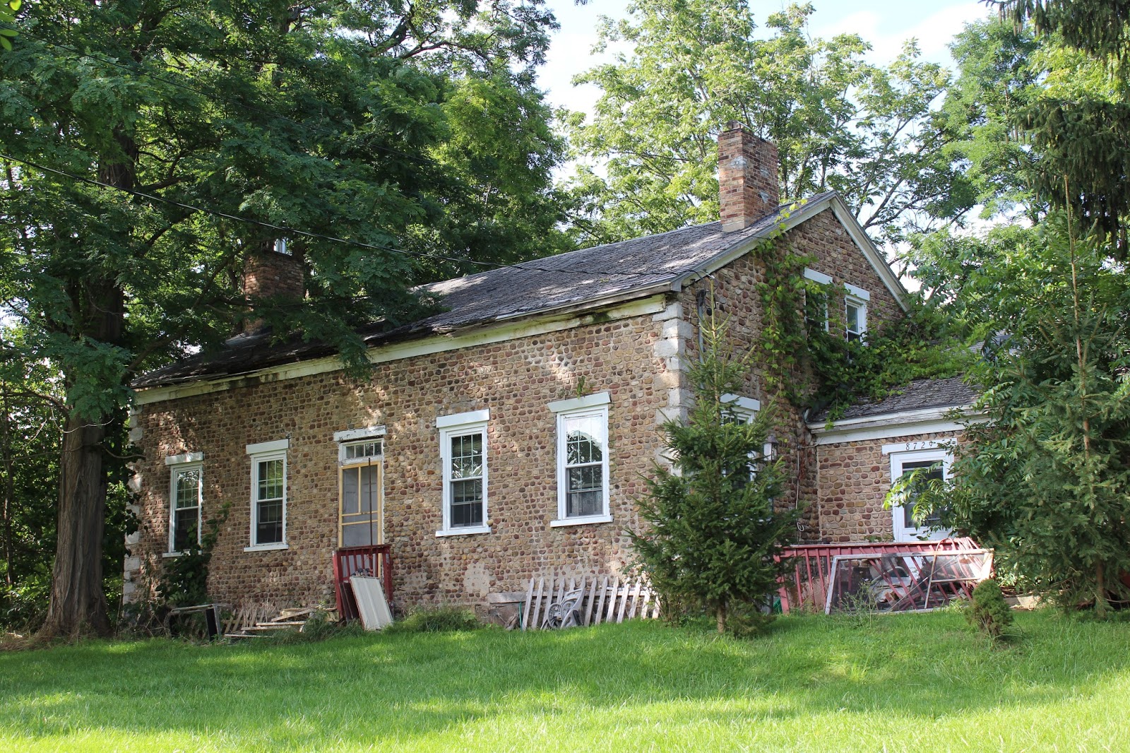 8729 Old Route 31, Lyons